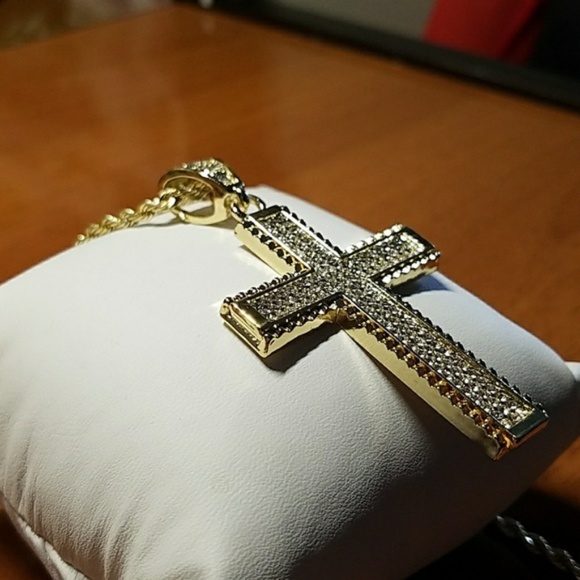 Mens "Jordan" 20K Gold Plated Cross Necklace - Picture 3 of 7